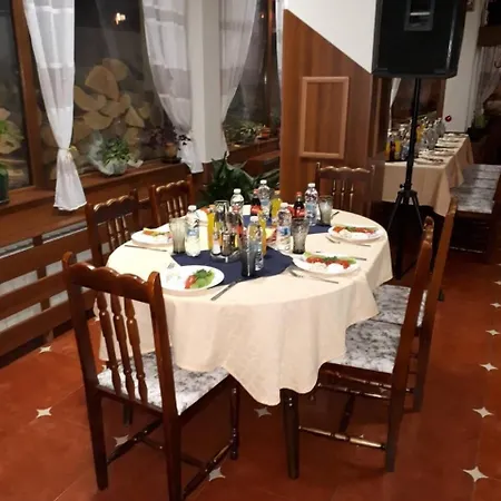 за гости - семейна ивел Hotell