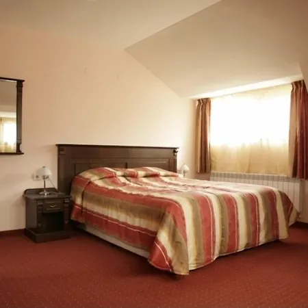 Hotell за гости - семейна ивел