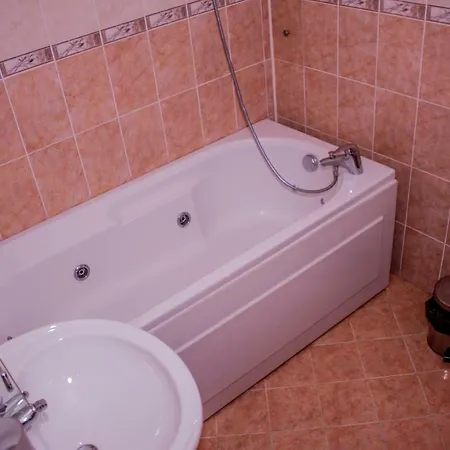 за гости - семейна ивел 3*